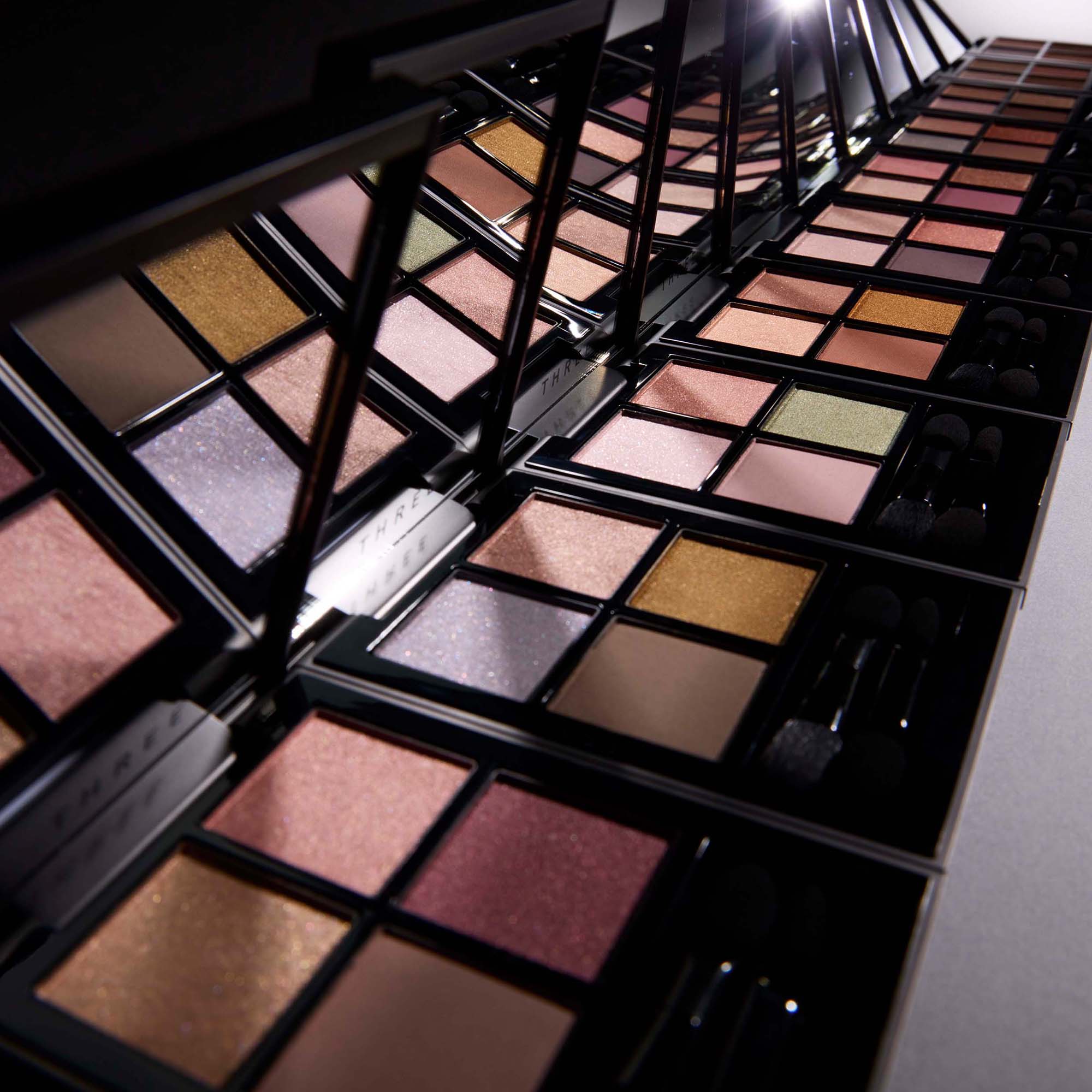 #color_04 MON PETIT AMI