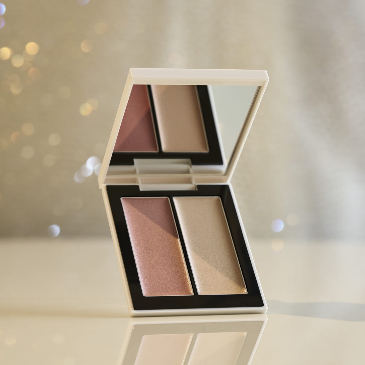 THREE Shimmering Glow Duo R (2025 Holiday)
