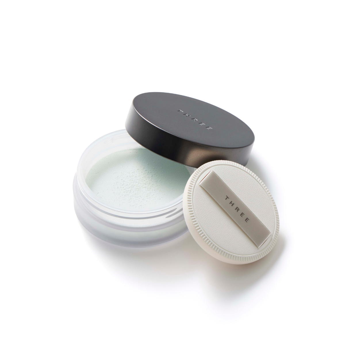 THREE Advanced Ethereal Smooth Operator Loose Powder X04